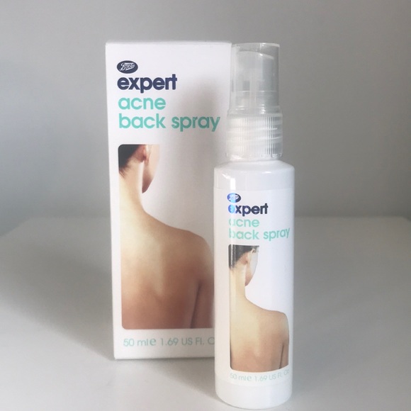 New Acne Back Spray from Boots brand - Picture 1 of 3